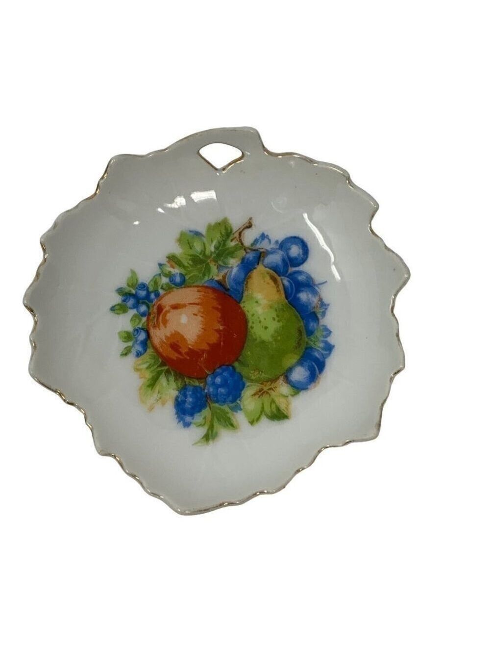Vintage Gilded Gold Trinket Dish Plate Fruit Berries Leaf Shaped Collectible - Picture 2 of 10